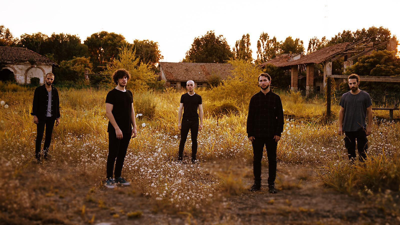 Benthos promo pic 02 1600x900 photo alessandra senna