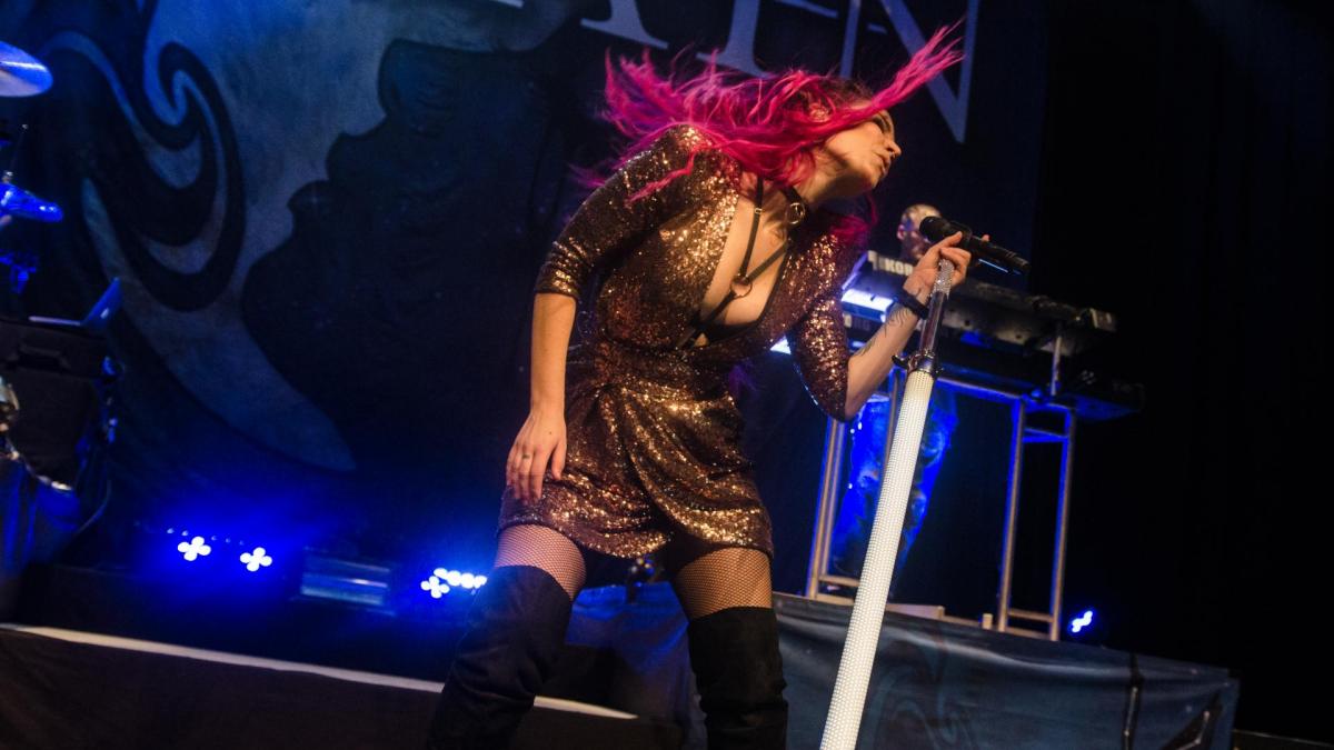 Delain 9