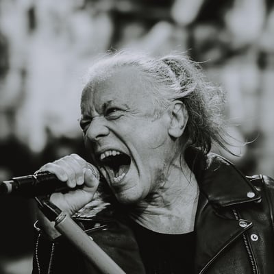 Iron maiden lyon 2026 couv